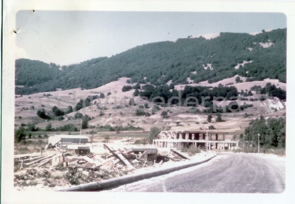 Pescasseroli (AQ): costruzioni a "Vallechiara"