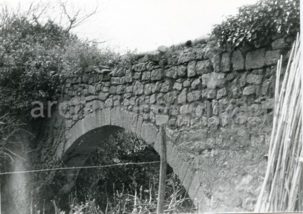"11) Particolare dell'acquedotto"