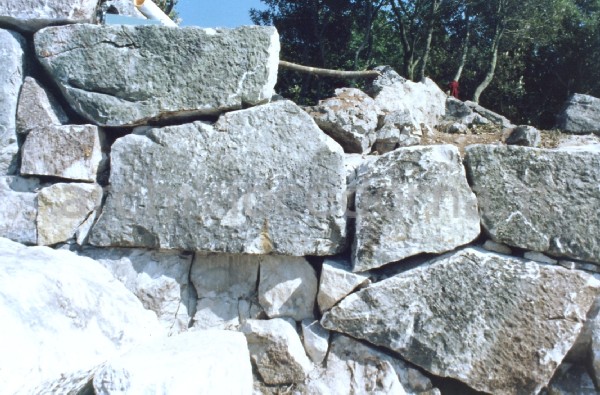 Le mura "dopo il restauro, Associazione Il Fortino, San Felice Circeo"