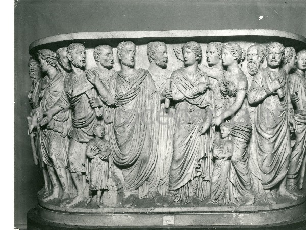 "Sarcofago con scena di Processus Consularis"