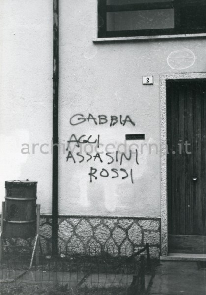 Pescasseroli (AQ): i segni della manifestazione contro l'ampliamento del Parco Nazionale d'Abruzzo