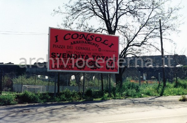 "Via del Quadraro davanti scuola Don Bosco"