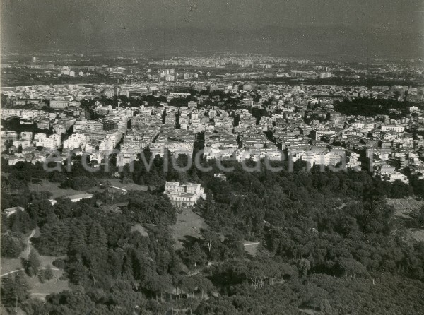 "Villa Ada: veduta verso il quartiere di piazza Verbano"