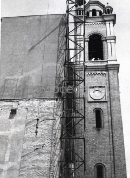 Pescara: campanile della chiesa del Sacro Cuore