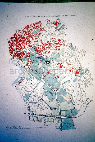 "Roma, l'area archeologica centrale e la citt� moderna", figura 22, pagina 40: "L'area archeologica centrale con le trasformazioni proposte nella seconda fase di intervento"