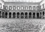 "Lato d'ingresso del cortile d'onore del palazzo del Quirinale"