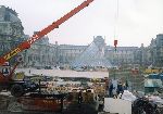 Parigi, lavori per la costruzione del museo del Louvre