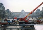 Parigi, lavori per la costruzione del museo del Louvre