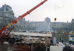 Parigi, lavori per la costruzione del museo del Louvre